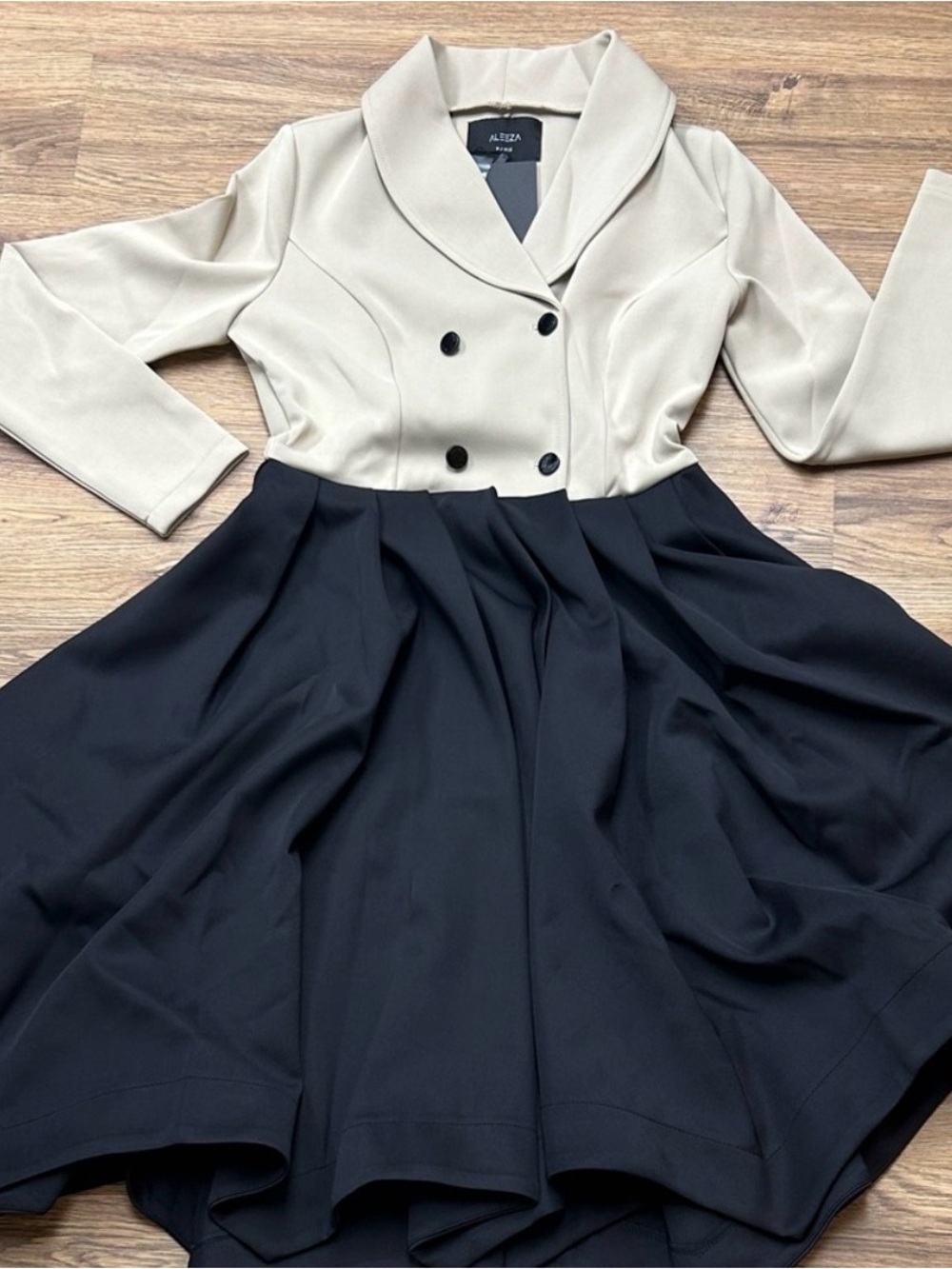 Aleeza Paris Two-Tone Cream and Black Tailored Blazer Dress